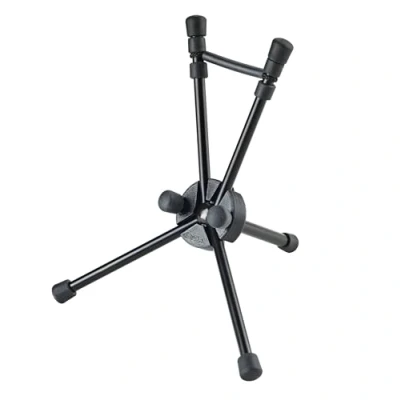 Imagen de K&amp;M 14355 Saxxy soporte para saxofón negro, aluminio tamaño compacto XXS altura 18,8 cm transporte posible en el deflector