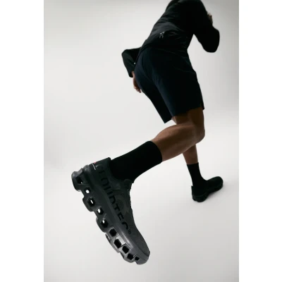 Imagen de On Cloudmonster Zapatillas running asfalto, Hombre, Talla: 40, All black Zapatos