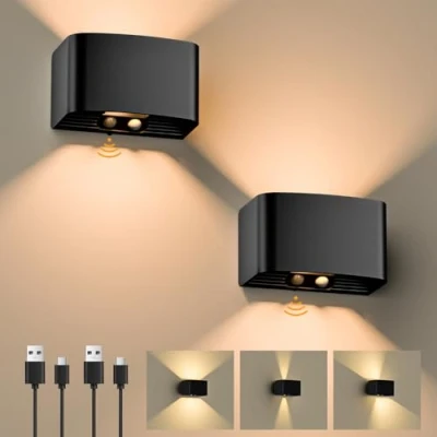 Imagen de GuKKK Aplique de Pared Interior, 2 Piezas Lámpara con Sensor Movimiento, 5000mAh Inalámbrica Recargable, Blanco Cálido 3000K ángulo Haz Regulable (Negro)