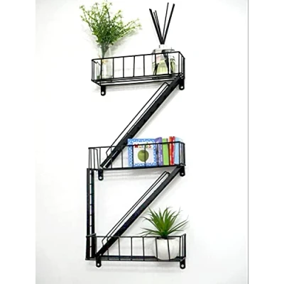 Imagen de Marco Paul Interiors Estante de pared estantería divertida Unidad flotante con aspecto escape incendio Solución almacenamiento pantalla negra Estantes libros dormitorio
