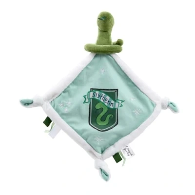 Imagen de Rainbow Designs Harry Potter Slytherin Manta cómoda para recién Nacidos, edredón de Felpa Suave con Cabeza Serpiente y Escudo bebé Esquinas anudadas Etiquetas táctiles