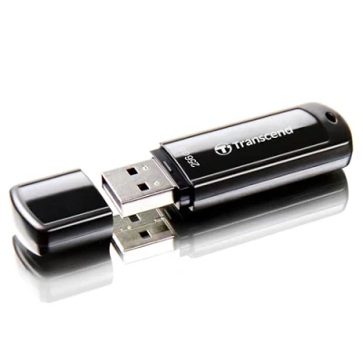Imagen de Transcend Memoria USB 256GB JetFlash 700 3.1 Gen 1, Color Negro TS256GJF700