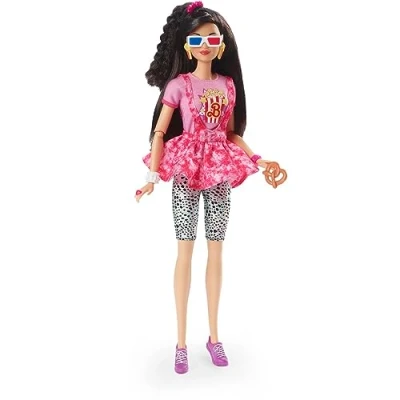 Imagen de Barbie Signature Rewind Noche de Cine Muñeca asiática con Ropa Retro y Accesorios, Juguete colección, Regalo +16 años (Mattel HJX18)