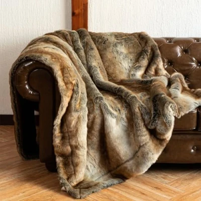 Imagen de HAOYUES Lujosa Manta de Piel sintética,Reversible cálida Sofa,Súper Suave y Acogedora,Lavable a máquina,Gruesa Elegante,para Cama,sofá,Sala Estar o decoración del Hogar