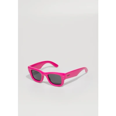 Imagen de Ray Ban Unisex RB4940 WAYFARER PUFFER 683287 Gafas de sol Nylon Rosa Negro Cuadrada Normal