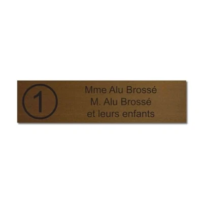 Imagen de Placa grabada para nombre y número buzón autoadhesivo, 10 x 2,5 cm, personalizada, 1 a 3 líneas Bronce