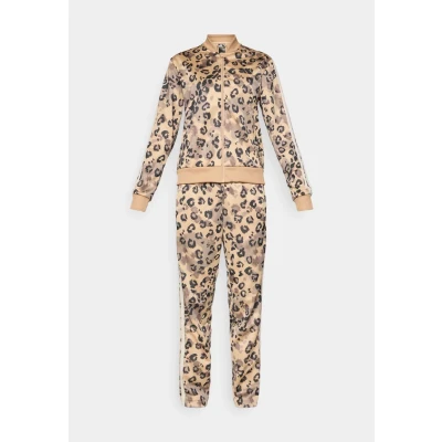 Imagen de adidas Sportswear SET Chándal, Mujer, Talla: XL, Warm sandstone/black