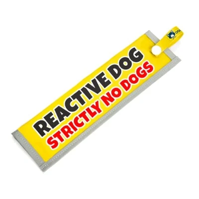 Imagen de dogkit Reactive Dog Strictly No Dogs Funda de concienciación espacial para perros nerviosos reactivos, reflectante, impermeable, doble cara la correa del perro (amarillo, liso)