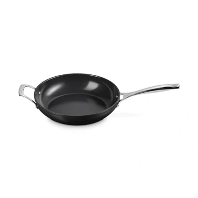 Imagen de Le Creuset Frying Pan with Handle Essential non stick Ceramic ø 28 cm / 4.5 liters . coating Suitable for all Cooktops PFAS