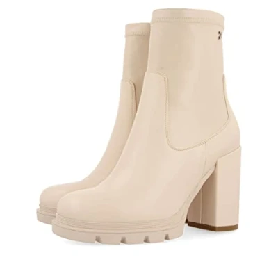 Imagen de GIOSEPPO Botín Off White de Punta Redondeada con Plataforma Track y tacón Alto para Mujer putscheid