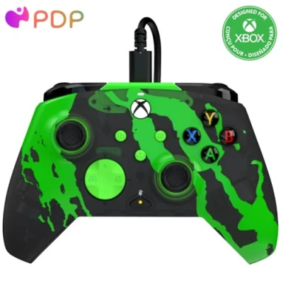 Imagen de PDP Xbox REMATCH GLOW Wired controller Jolt Green