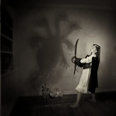 Imagen de All Around My Head Lumenette