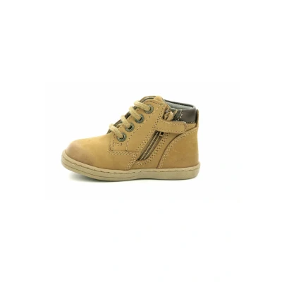 Imagen de Kickers Tackland Zapatos de bebé para niños, Talla: 20, Camel
