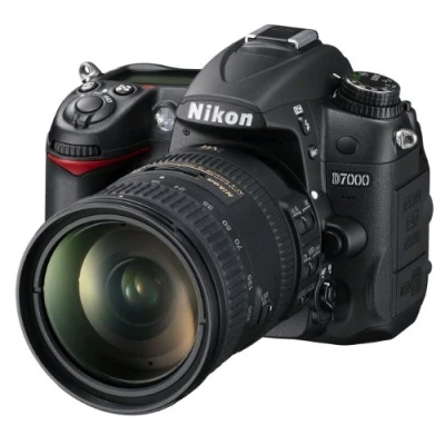 Imagen de Nikon D7000 Cámara Digital de 16.2 MP (Zoom óptico 5.8X), Negro [Importado]