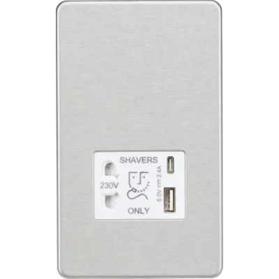 Imagen de Knightsbridge Enchufe de afeitadora sin tornillos con doble USB A+C (5 V CC 2.4 A compartido), cromo cepillado inserto blanco