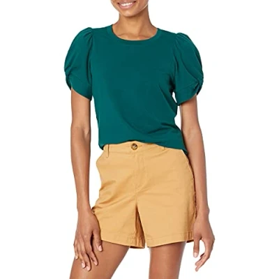 Imagen de Amazon Essentials Camiseta de Corte Clásico con Cuello Redondo y Mangas Fruncidas Mujer, Verde Bosque, S