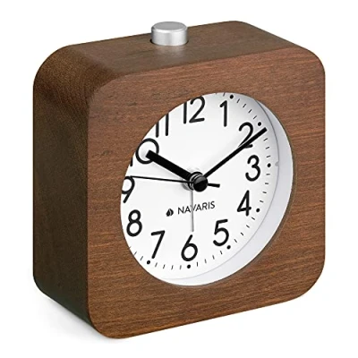 Imagen de Navaris Reloj Despertador de Madera clásico analógico y silencioso sobremesa a Pila con luz led Alarma repetición Marrón Blanco