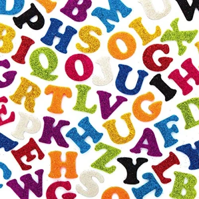 Imagen de Baker Ross AX360 Letras Autoadhesivas De Fieltro Con Purpurina Paquete 500, Perfecto Para Niños El Trabajo En Hogar, Actividades Aula Y Proyectos Manualidades Grupo