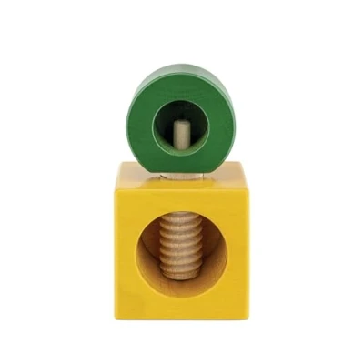 Imagen de Alessi Twergi ES20 1 Cascanueces de Diseño, en Madera Haya, con Empuñadura y Cuerpo Coloreados, Acabado Lacado Brillante, Amarillo Verde