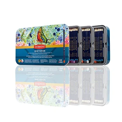 Imagen de Derwent Inktense Set de 100 Lápices Acuarelables Permanentes en Estuche Regalo, Colores Premium para Artistas, Indelebles y Solubles Agua, Núcleo 4 mm, Calidad Profesional (2306130)
