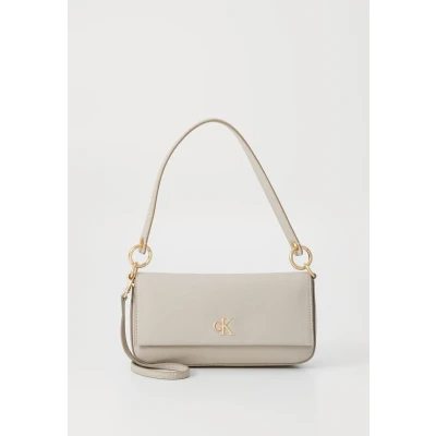 Imagen de Calvin Klein Jeans Minimal Monogram Shoulder Pouch Bolso de mano, Mujer, Talla: One Size, Chateau