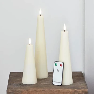 Imagen de Lights4fun TruGlow Juego de 3 velas pilar cera sin llama LED con control remoto