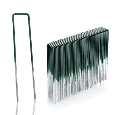 Imagen de GardenMate 50 Grapas de sujeción para césped Artificial Alambre Acero galvanizado al Fuego 150 mm Largo, 25 Ancho, 2,9 Grosor Color Verde y Cabeza Plana