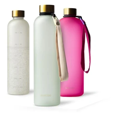 Imagen de MAMEIDO Botella agua 1 litro 1l motivacional sin BPA, antigoteo, tritan para Colegio, Gym, Oficina (Desert Sage, 1000ml)