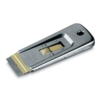 Imagen de STANLEY 0 28 500 Rascavidrios de calidad profesional, Anticorrosión y antiabrasión, Cuerpo metálico, Cuchilla rectangular retráctil 40 mm, Pulsador latón