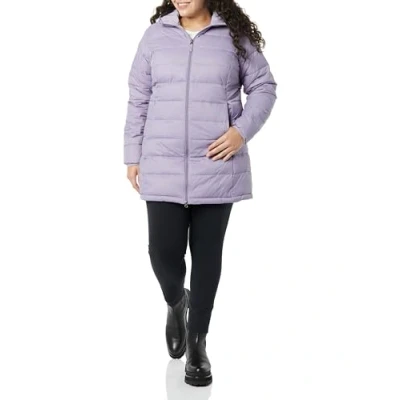 Imagen de Amazon Essentials Abrigo acolchado ligero y resistente al agua con capucha (disponible en tallas grandes) Mujer, UVA, XS