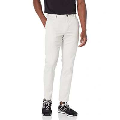 Imagen de Amazon Essentials Pantalón Chino sin Pinzas Antiarrugas de Ajuste Entallado Hombre, Plateado, 33W / 29L