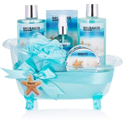 Imagen de BRUBAKER Cosmetics Juego de baño y ducha Sueños verano regalo 7 piezas en una bañera decorativa