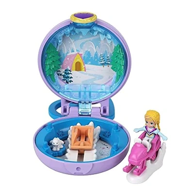 Imagen de Polly Pocket Mini Cofre Vamos de Cabina Nieve, muñeca con Accesorios (Mattel GKJ41)