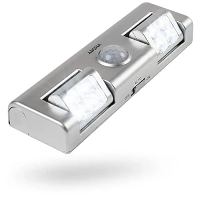 Imagen de greate. Luz armario sensor movimiento por batería LED adhesiva para armarios con de &amp; haz ajustable armario, cocina bajo mueble y más