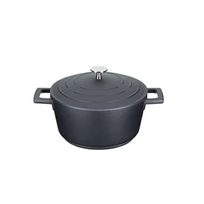 Imagen de MasterClass Cazuela Pequeña con Tapa 2.5L/20cm, Aluminio Fundido Ligero, Apta para Horno y Placa de Inducción, Negra