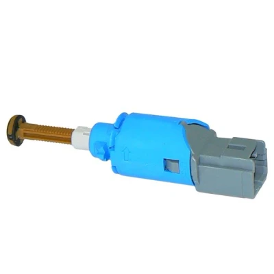 Imagen de METZGER 0911071 Conmutador, accionamiento embrague (control veloc.) RENAULT: CLIO 3, MEGANE 2, Modus / Grand Modus, DACIA: Duster SUV