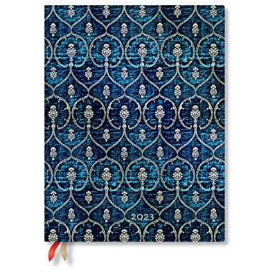 Imagen de Blue Velvet Ultra Horizontal Dayplanner 2023 (Elastic Band Closure): Hardcover, Layout, 100 gsm, elastic closure