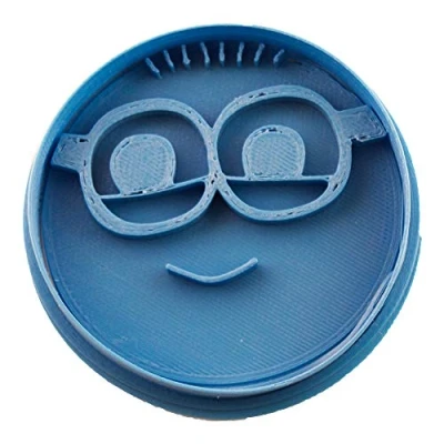 Imagen de Cuticuter Minion 3 Cortador de Galletas, Plástico, Azul, 8x7x1.5 cm