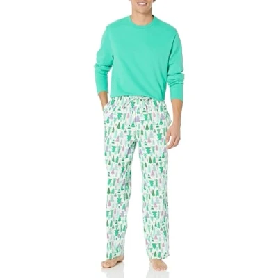 Imagen de Amazon Essentials Conjunto de Pijama Franela Suave (Disponible en Tallas Grandes) Hombre, Crudo Árbol Navidad, XXL