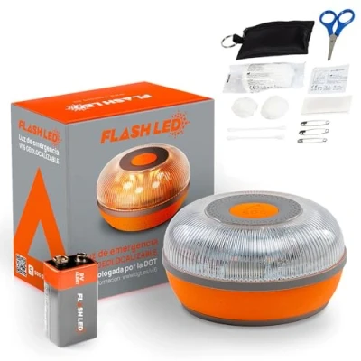 Imagen de FLASH LED SOS Luz DE Emergencia V16 Conectada Homologada DGT 3.0 OBLIGATORIA, SIM y Servicio Datos Incluido hasta 2038, Base Imantada, Resistencia al Agua Polvo IP54 + Set Mini Primeros Auxilios