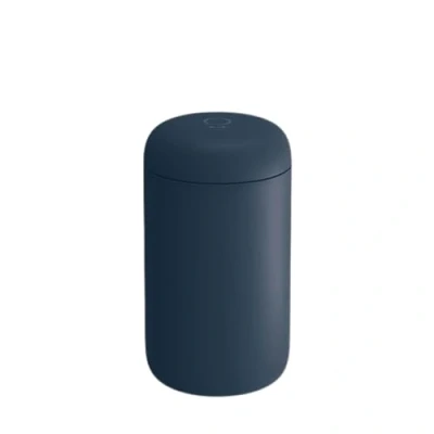 Imagen de Fellow Carter Everywhere taza de viaje boca ancha con aislamiento al vacío acero inoxidable para café y té interior cerámica, azul piedra, 16 onzas