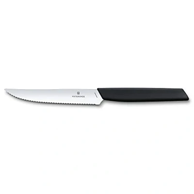 Imagen de Victorinox Swiss Modern, juego de cuchillos profesionales para carne, 2 piezas, hoja extra afilada, filo dentado, 12 cm, acero inoxidable, negro