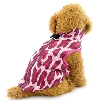 Imagen de Pegasus SELMAI Abrigo para perro pequeño con agujero arnés de invierno, impermeable, acolchado, chaleco anillo en D, gato, cachorro, chihuahua, ropa clima frío, leopardo, talla M