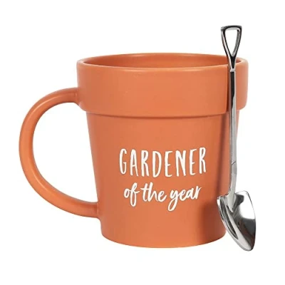 Imagen de algo diferente Set de regalo taza y vaso jardinero del año