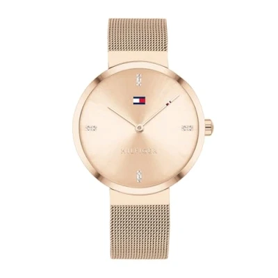 Imagen de Tommy Hilfiger Reloj Analógico de Cuarzo para mujer con correa malla acero inoxidable color oro rosado 1782218