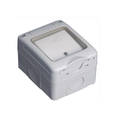 Imagen de Pulsador estanco de superficie 16A/250V IP55, con tapa plástico y indicador luminoso. Ideal para entornos exigentes uso exterior.