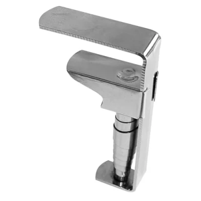Imagen de Fackelmann Pinzas Sujeta Manteles Ajustables para Tableros desde 1,8 a 5,4 cm de Grosor, Fijación Fuerte, Acero Inoxidable Resistente y Duradero, Incluye 4 uds