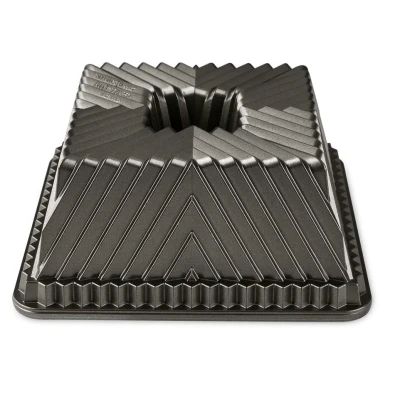 Imagen de Nordic Ware Baking Tray Bundt Squared Pan 22 x cm / 2.4 liters