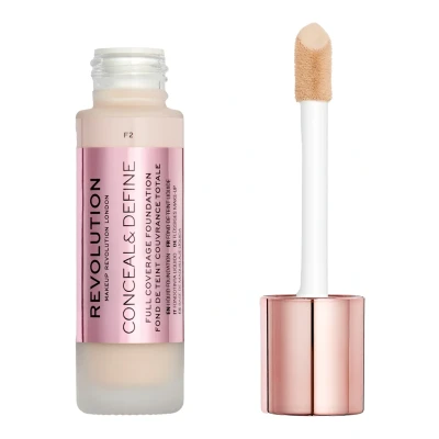 Imagen de Makeup Revolution, Base de maquillaje Conceal &amp; Define, F2, 23ml