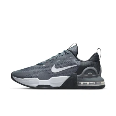 Imagen de NIKE M Air MAX Alpha Trainer 5, Sneaker Hombre, Multicolor (Smoke Grey/White Dk Smoke Grey Dark Grey), 46 EU